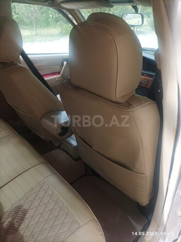 Mercedes 190 1992, 327,019 km - 2.3 l - Sumqayıt