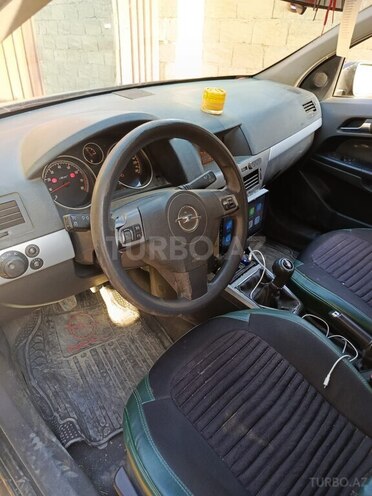 Opel Astra 2006, 242,585 km - 1.4 l - Bakı