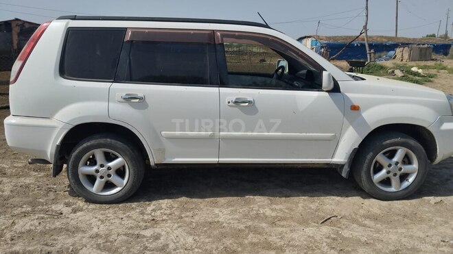 Nissan X-Trail 2001, 282,954 km - 2.0 л - Ağcabədi