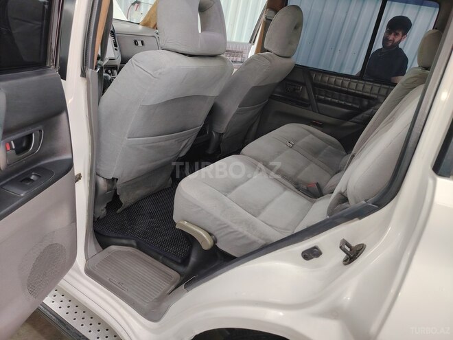 Mitsubishi Pajero 2002, 218,000 km - 3.0 l - Sumqayıt