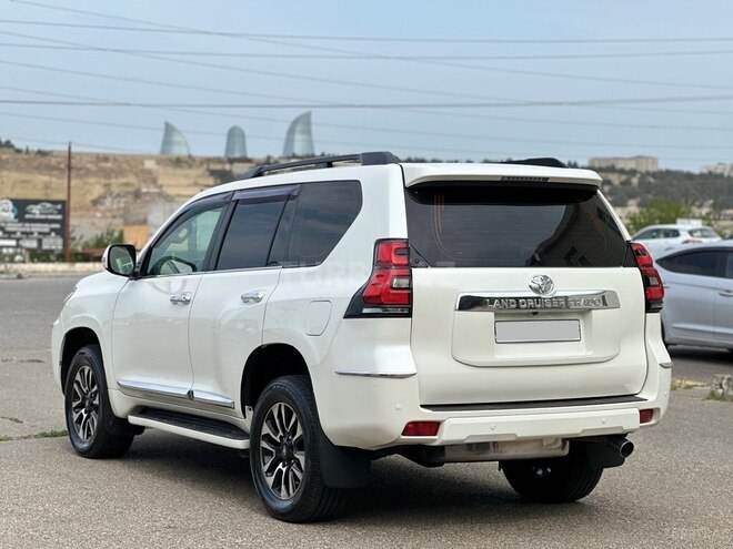 Toyota Land Cruiser Prado 2013, 232,368 km - 3.0 l - Bakı