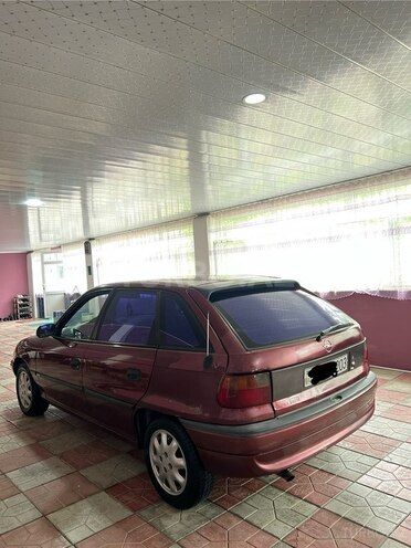 Opel Astra 1997, 321,458 km - 1.6 л - Quba