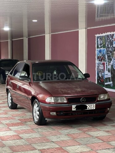 Opel Astra 1997, 321,458 km - 1.6 л - Quba