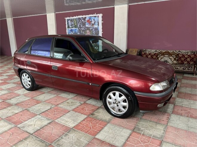 Opel Astra 1997, 321,458 km - 1.6 л - Quba
