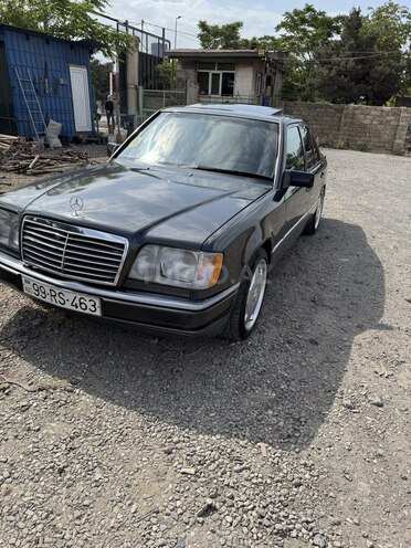 Mercedes E 230 1990, 432,000 km - 2.3 l - Bakı