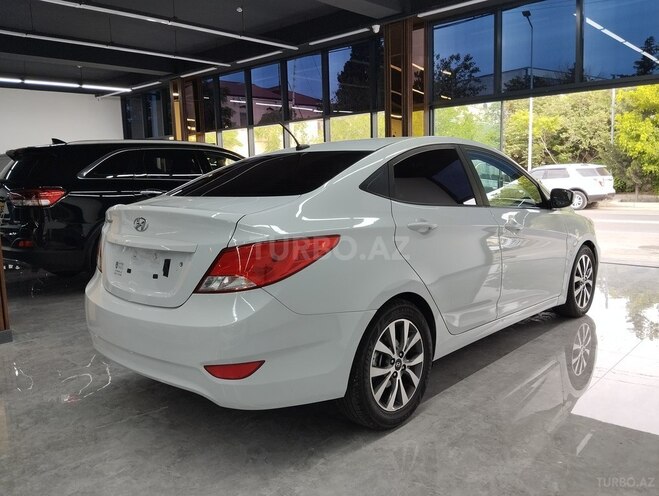 Hyundai Accent 2017, 107,000 km - 1.6 l - Bakı