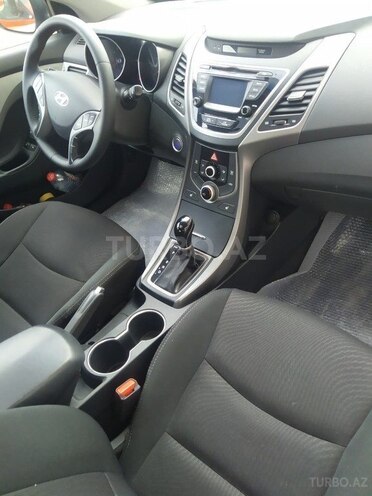 Hyundai Elantra 2015, 162,000 km - 1.8 l - Bakı