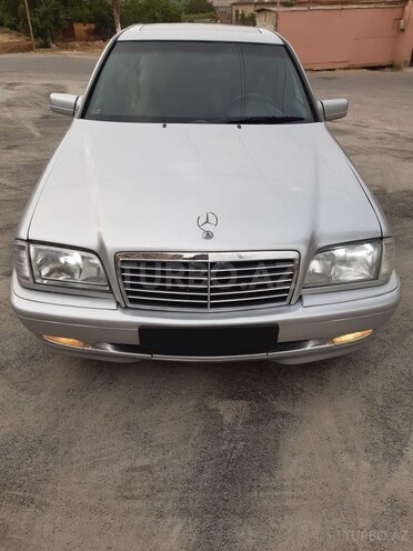 Mercedes C 180 1999, 397,000 km - 1.8 l - Bakı