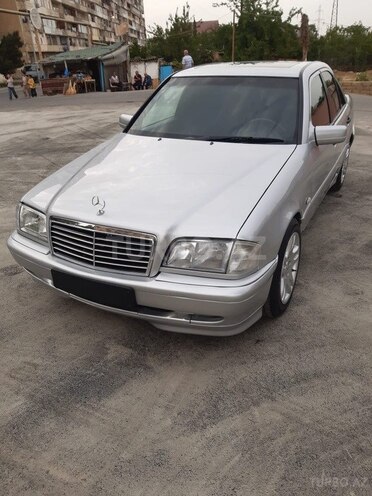 Mercedes C 180 1999, 397,000 km - 1.8 l - Bakı