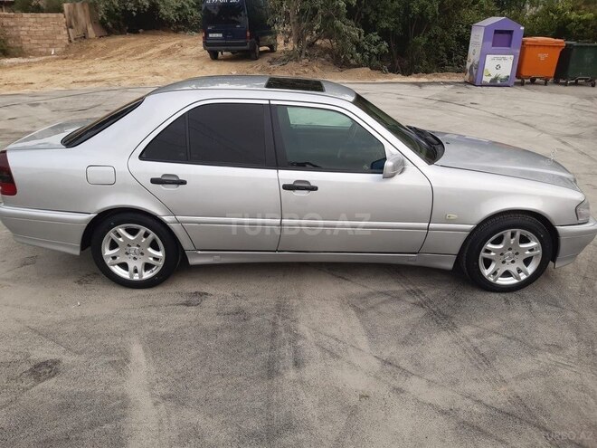 Mercedes C 180 1999, 397,000 km - 1.8 l - Bakı