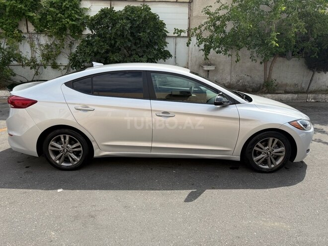 Hyundai Elantra 2017, 143,232 km - 2.0 l - Bakı