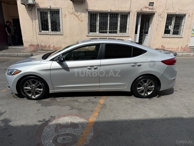 Hyundai Elantra 2017, 143,232 km - 2.0 l - Bakı