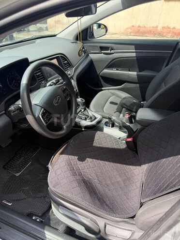 Hyundai Elantra 2017, 143,232 km - 2.0 l - Bakı