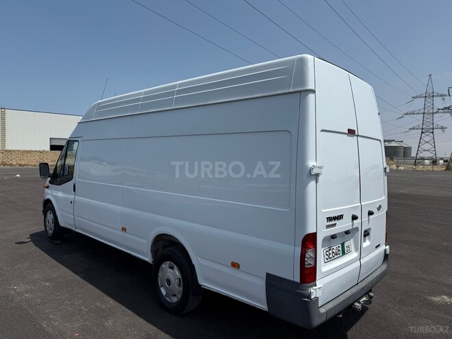 Ford Transit 2010, 182,000 km - 2.4 л - Bakı