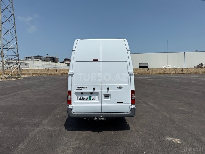 Ford Transit 2010, 182,000 km - 2.4 л - Bakı