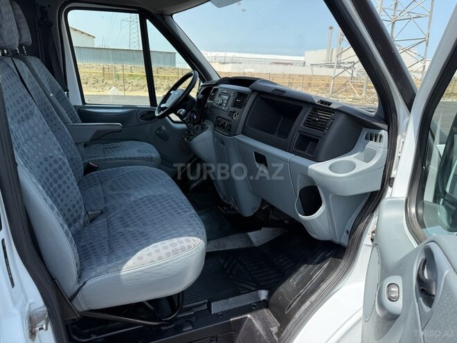 Ford Transit 2010, 182,000 km - 2.4 л - Bakı