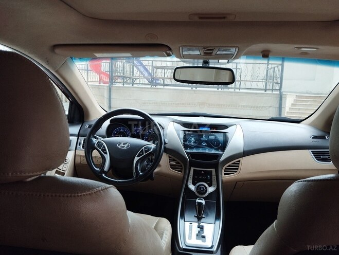 Hyundai Elantra 2011, 200,000 km - 1.8 l - Bakı