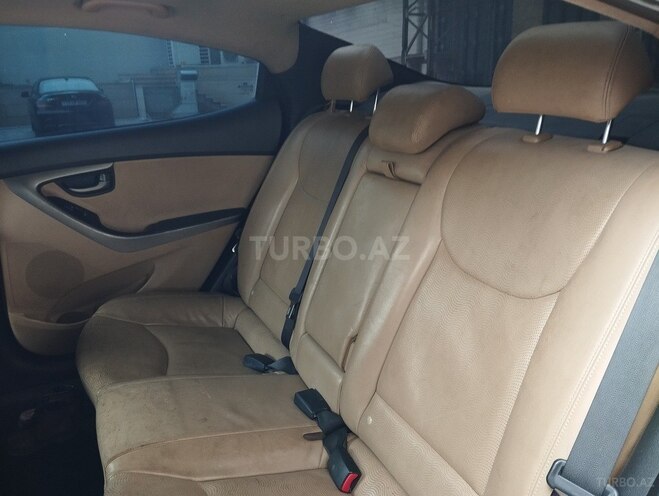 Hyundai Elantra 2011, 200,000 km - 1.8 l - Bakı