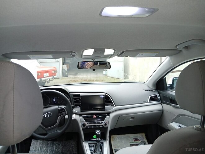 Hyundai Elantra 2017, 196,340 km - 1.4 л - Bakı