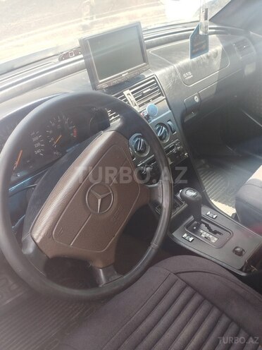 Mercedes C 180 1995, 289,000 km - 1.8 l - Bakı