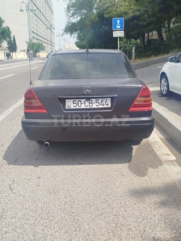 Mercedes C 180 1995, 289,000 km - 1.8 l - Bakı