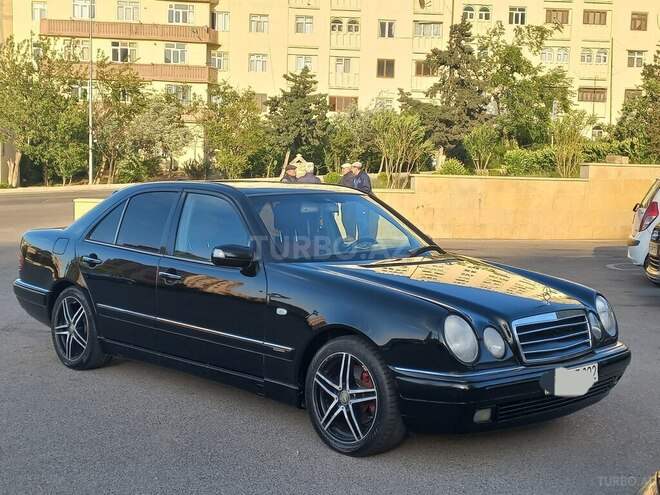 Mercedes E 320 1999, 325,800 km - 3.2 l - Bakı