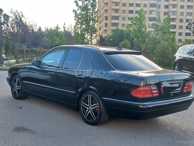 Mercedes E 320 1999, 325,800 km - 3.2 l - Bakı