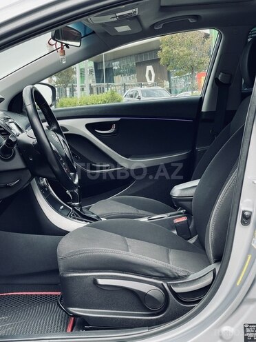 Hyundai Elantra 2015, 119,000 km - 1.8 l - Bakı