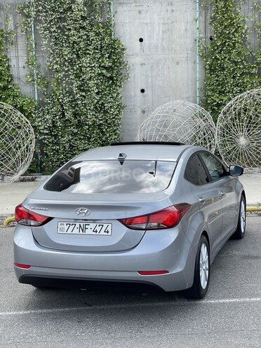 Hyundai Elantra 2015, 119,000 km - 1.8 l - Bakı