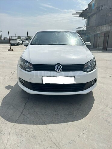 Volkswagen Polo 2013, 252,000 km - 1.6 l - Bakı