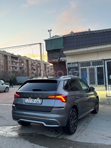 Skoda Kamiq 2023, 49,000 km - 1.6 л - Bakı