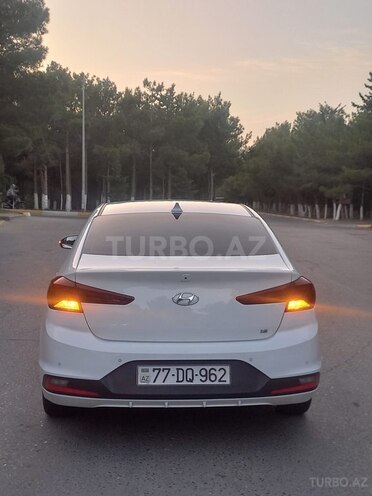 Hyundai Avante 2020, 105,000 km - 1.6 л - Bakı