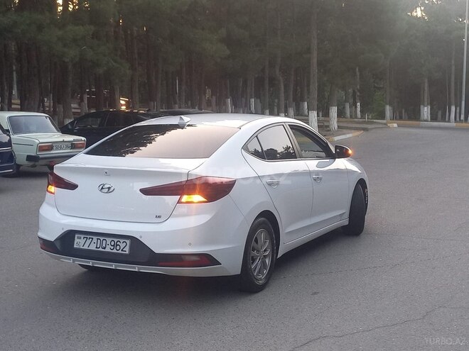 Hyundai Avante 2020, 105,000 km - 1.6 л - Bakı