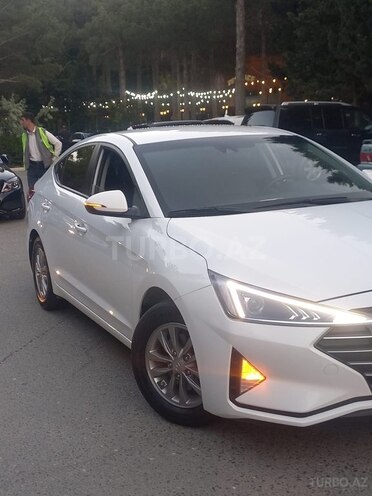 Hyundai Avante 2020, 105,000 km - 1.6 л - Bakı