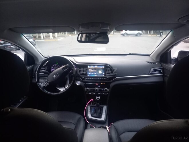 Hyundai Avante 2020, 105,000 km - 1.6 л - Bakı