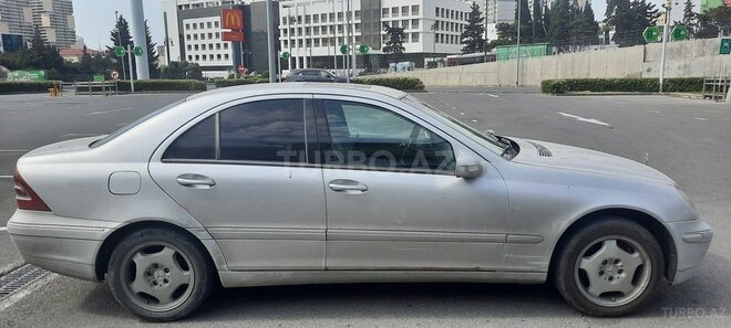 Mercedes C 240 2003, 210,000 km - 2.6 l - Bakı