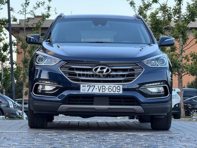 Hyundai Santa Fe-1