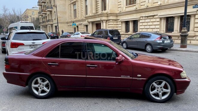 Mercedes C 240 1999, 253,800 km - 2.4 л - Sumqayıt