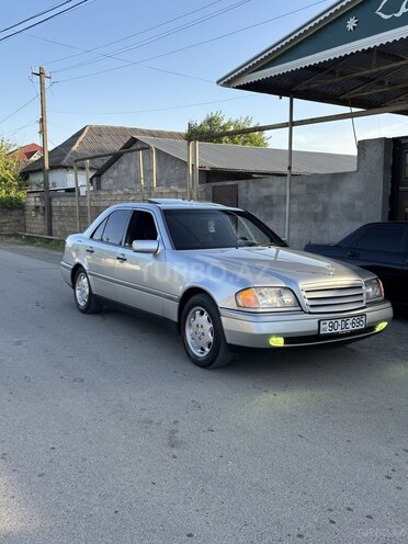 Mercedes C 220 1995, 425,586 km - 2.2 л - Biləsuvar