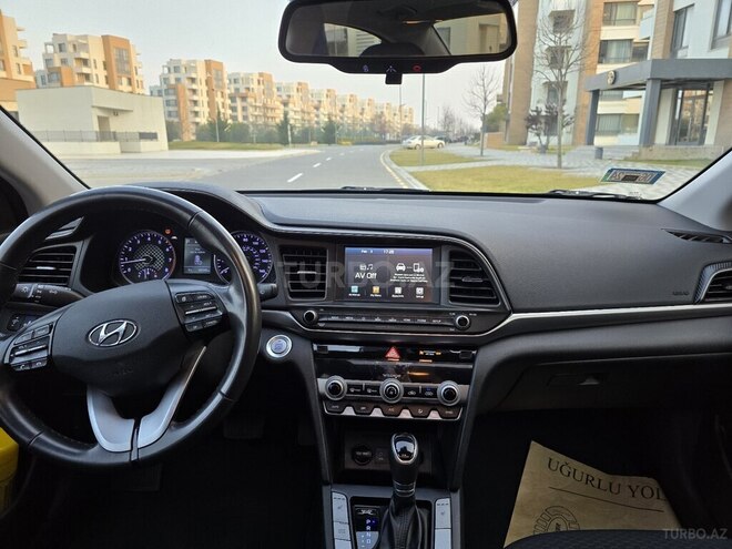 Hyundai Elantra 2020, 122,000 km - 2.0 l - Bakı