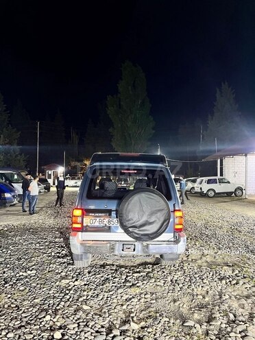 Mitsubishi Pajero 1992, 250,000 km - 2.5 l - Lənkəran