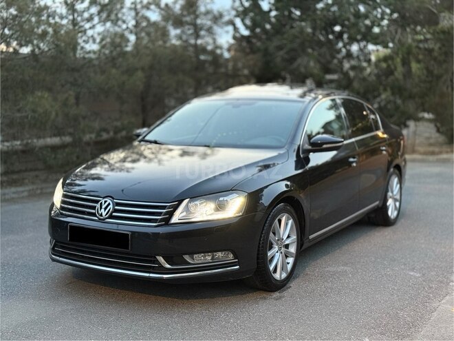 Volkswagen Passat 2014, 237,000 km - 1.8 л - Bakı