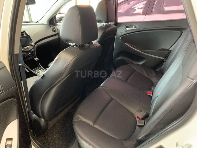 Hyundai Accent 2015, 129,500 km - 1.4 l - Bakı