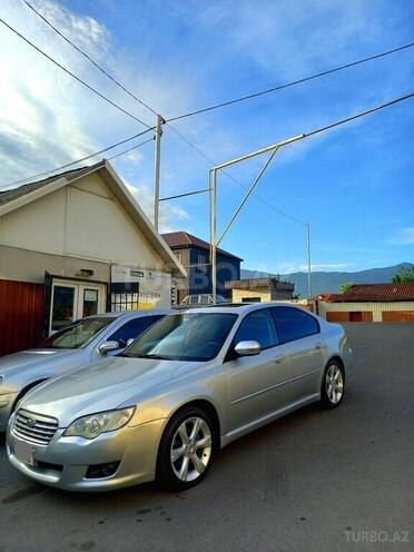 Subaru Legacy 2007, 199,300 km - 2.0 л - Zaqatala