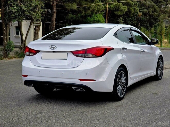 Hyundai Avante 2014, 186,000 km - 1.6 л - Bakı