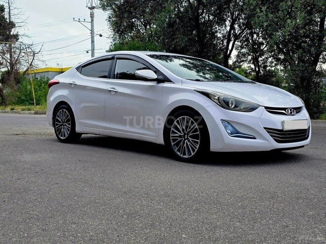 Hyundai Avante 2014, 186,000 km - 1.6 л - Bakı