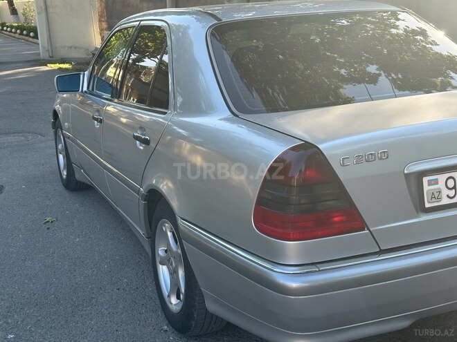 Mercedes C 200 1999, 260,000 km - 2.0 л - Beyləqan