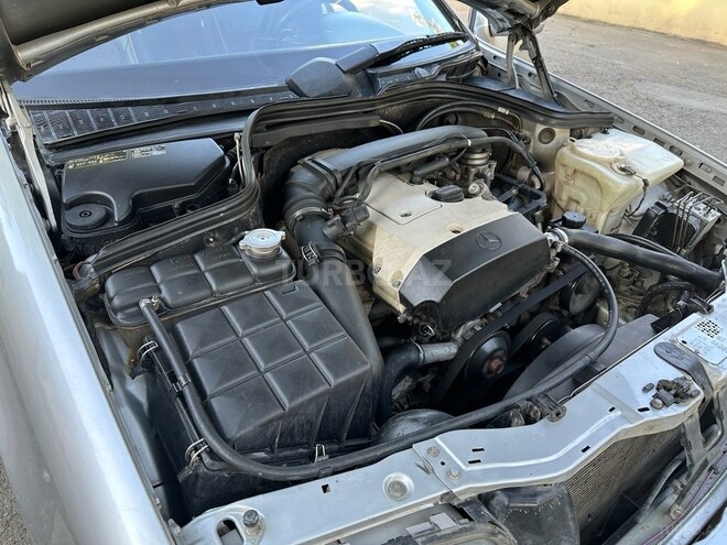 Mercedes C 200 1999, 260,000 km - 2.0 л - Beyləqan