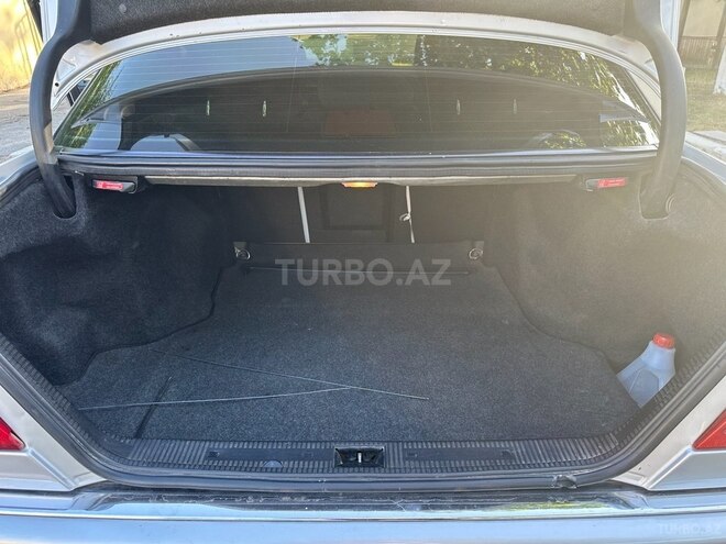 Mercedes C 200 1999, 260,000 km - 2.0 л - Beyləqan