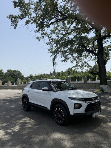 Chevrolet TrailBlazer 2021, 23,000 km - 1.3 l - Masallı